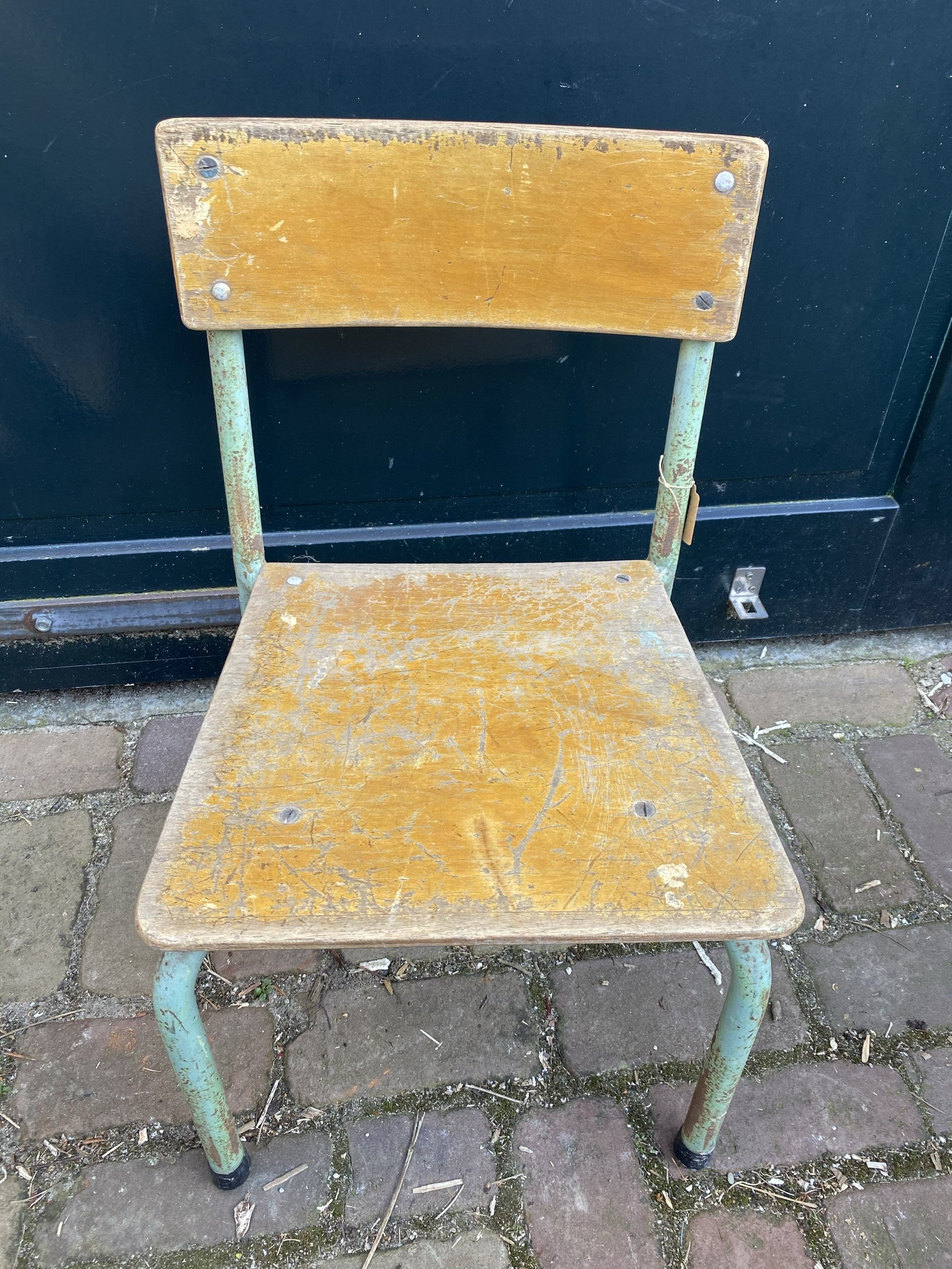 Kleine houten stoel - Brocante bij Ingie