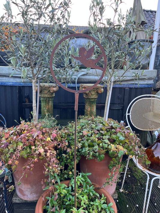 Engel in ring op steker - Brocante bij Ingie