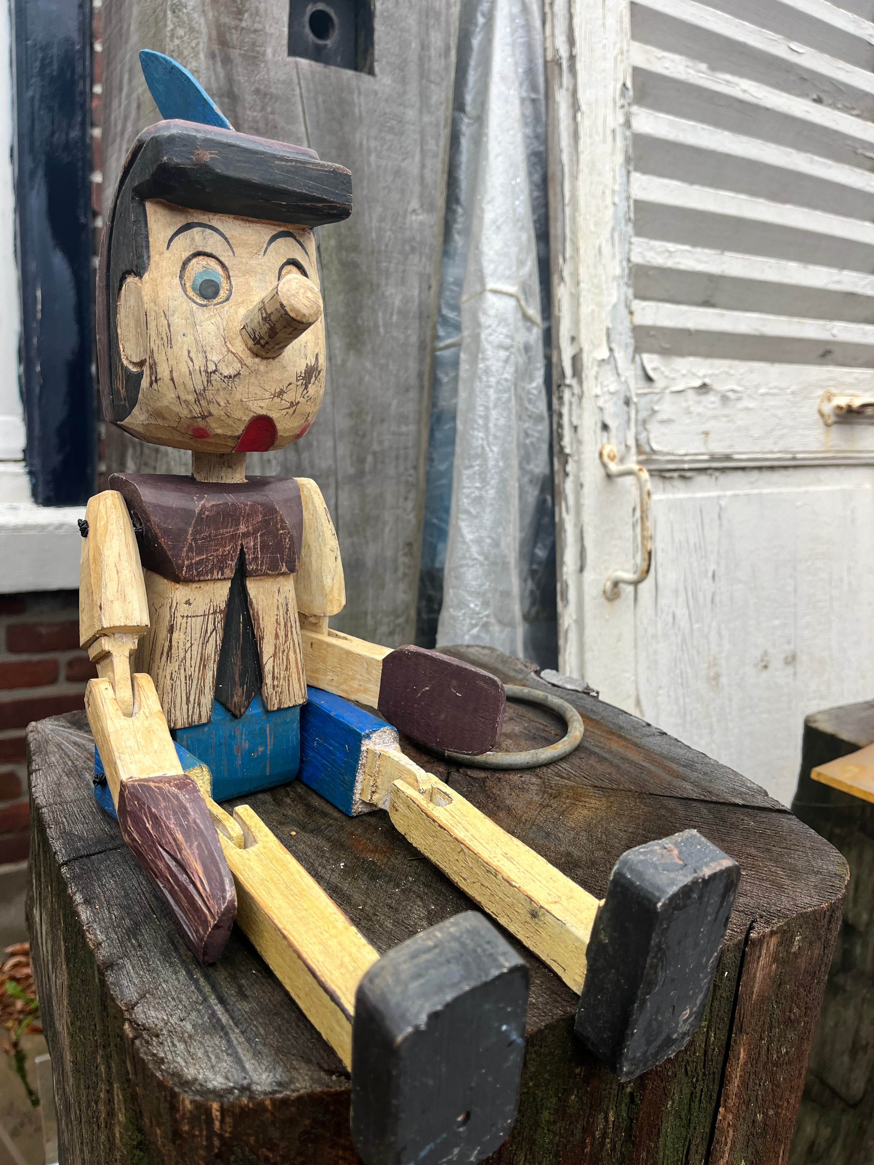 handgeschilderde houten Pinocchio middel - Brocante bij Ingie