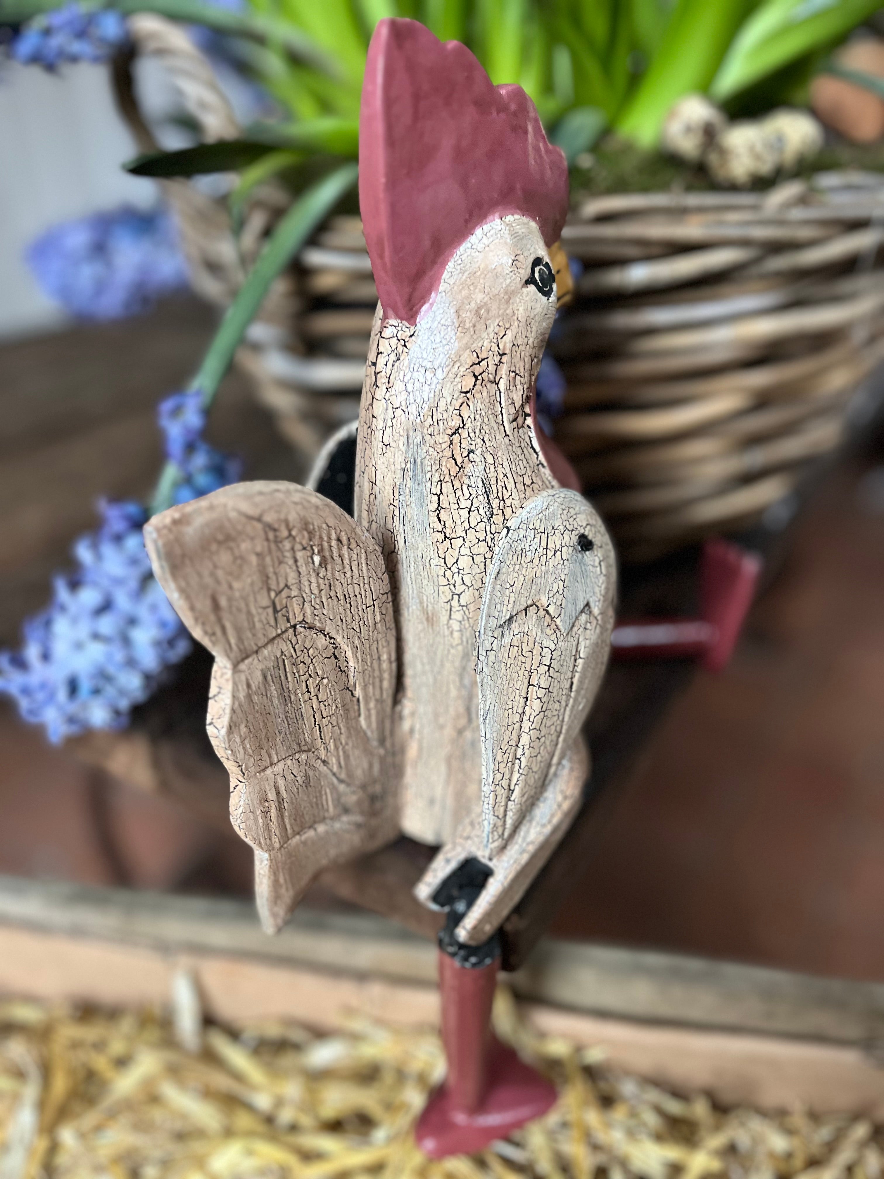 houten handgemaakte haantje kipje - Brocante bij Ingie