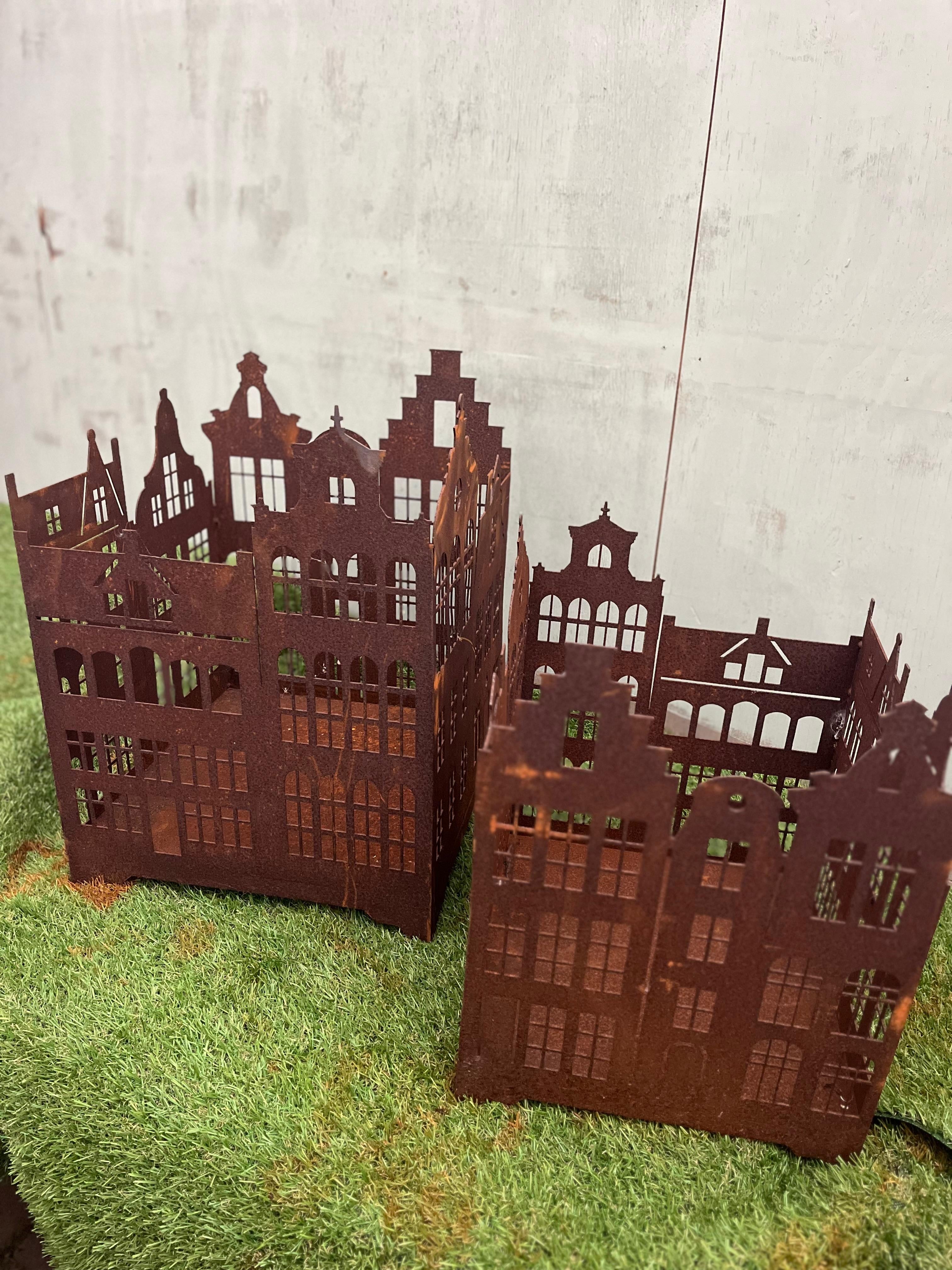 Amsterdamse huizen kaarsenhouder klein van eco roest - Brocante bij Ingie