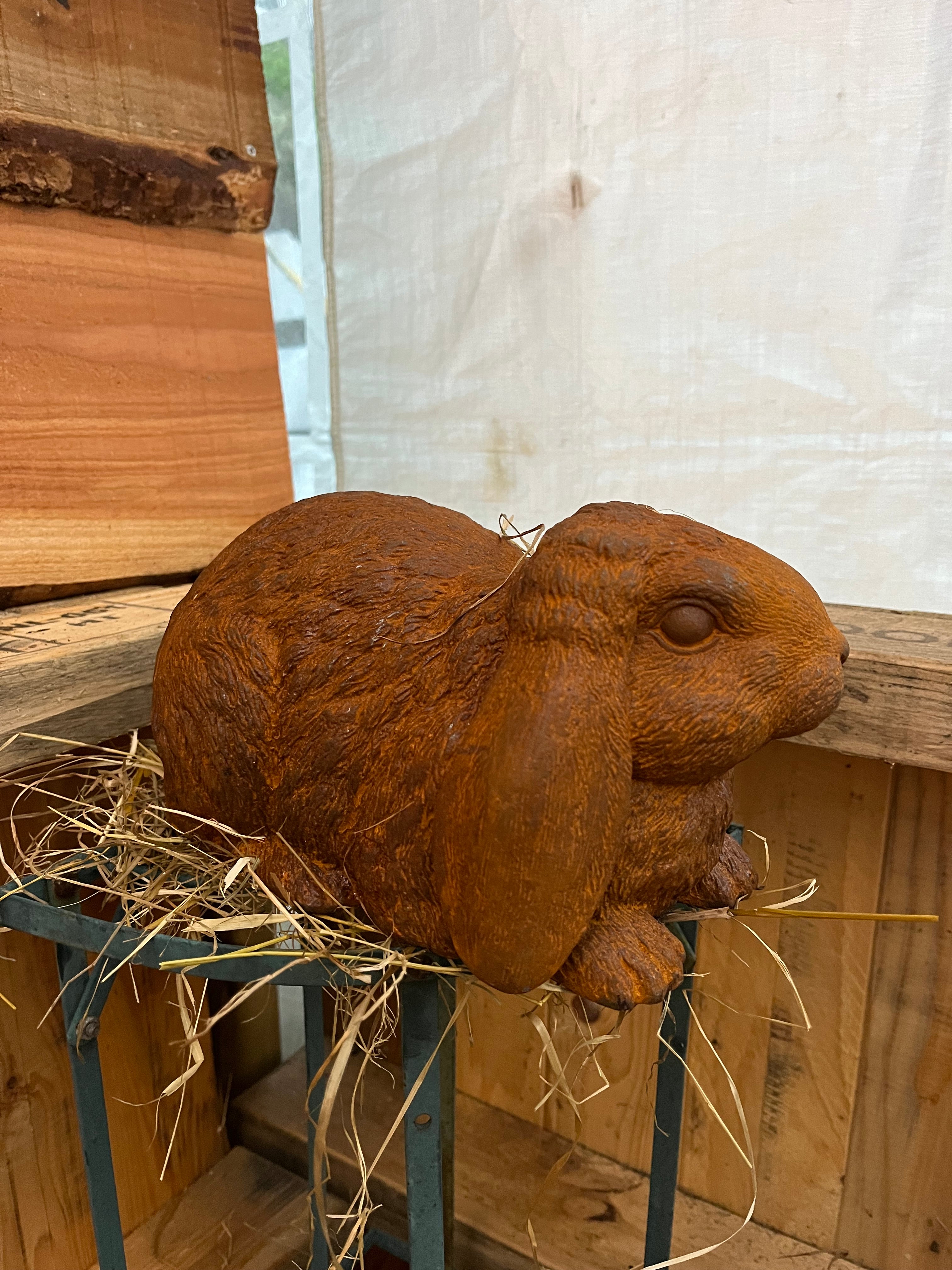 Hangoor konijn van gietijzer - Brocante bij Ingie