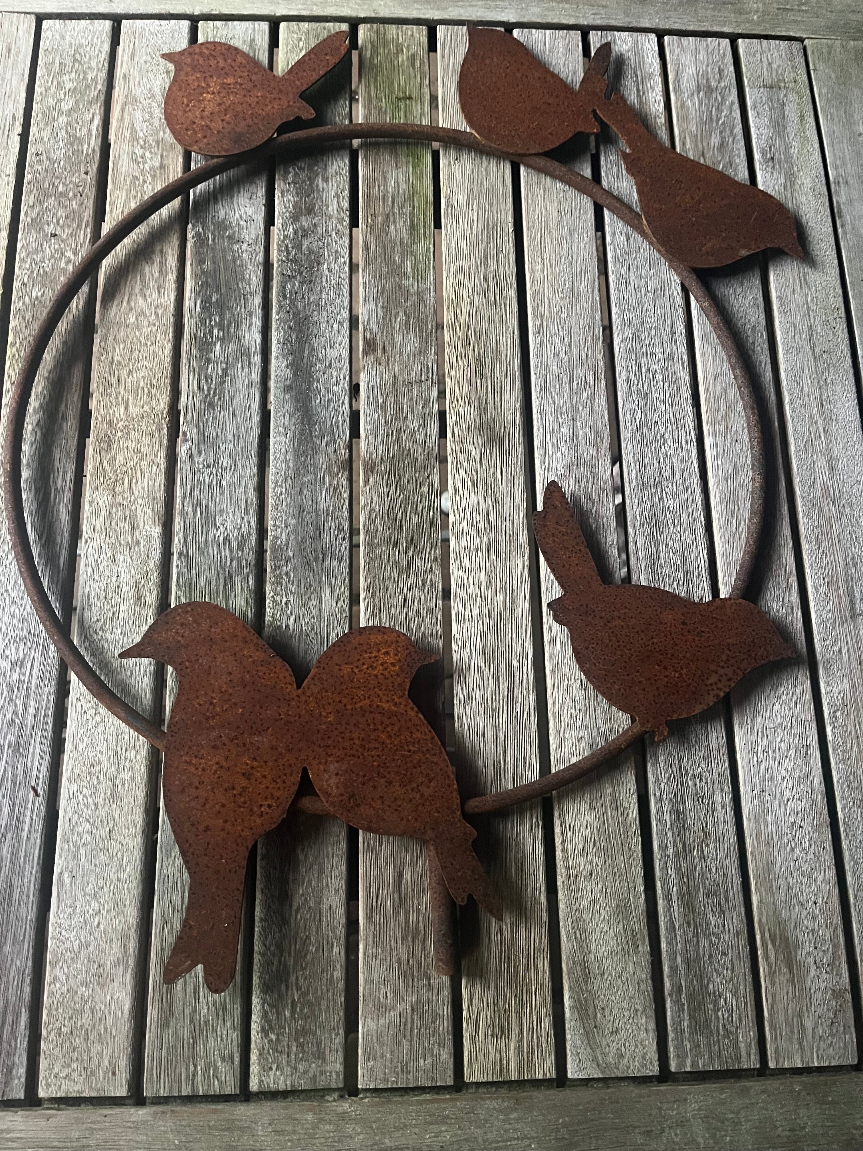 mooie ring met vogels op steker 1.25cm hoog in eco-roest - Brocante bij Ingie