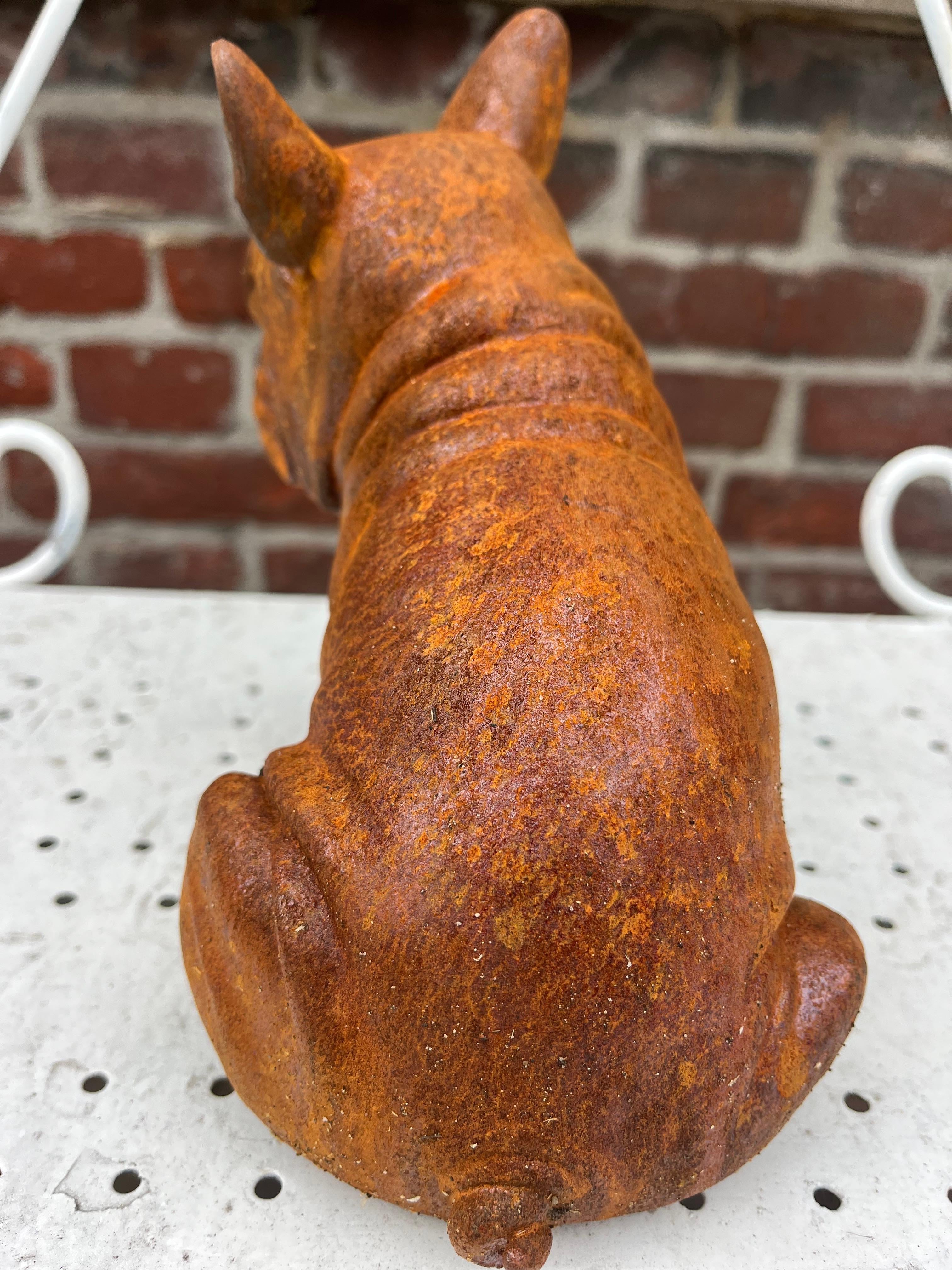 Kleine Bulldog hond/ hondje van gietijzer