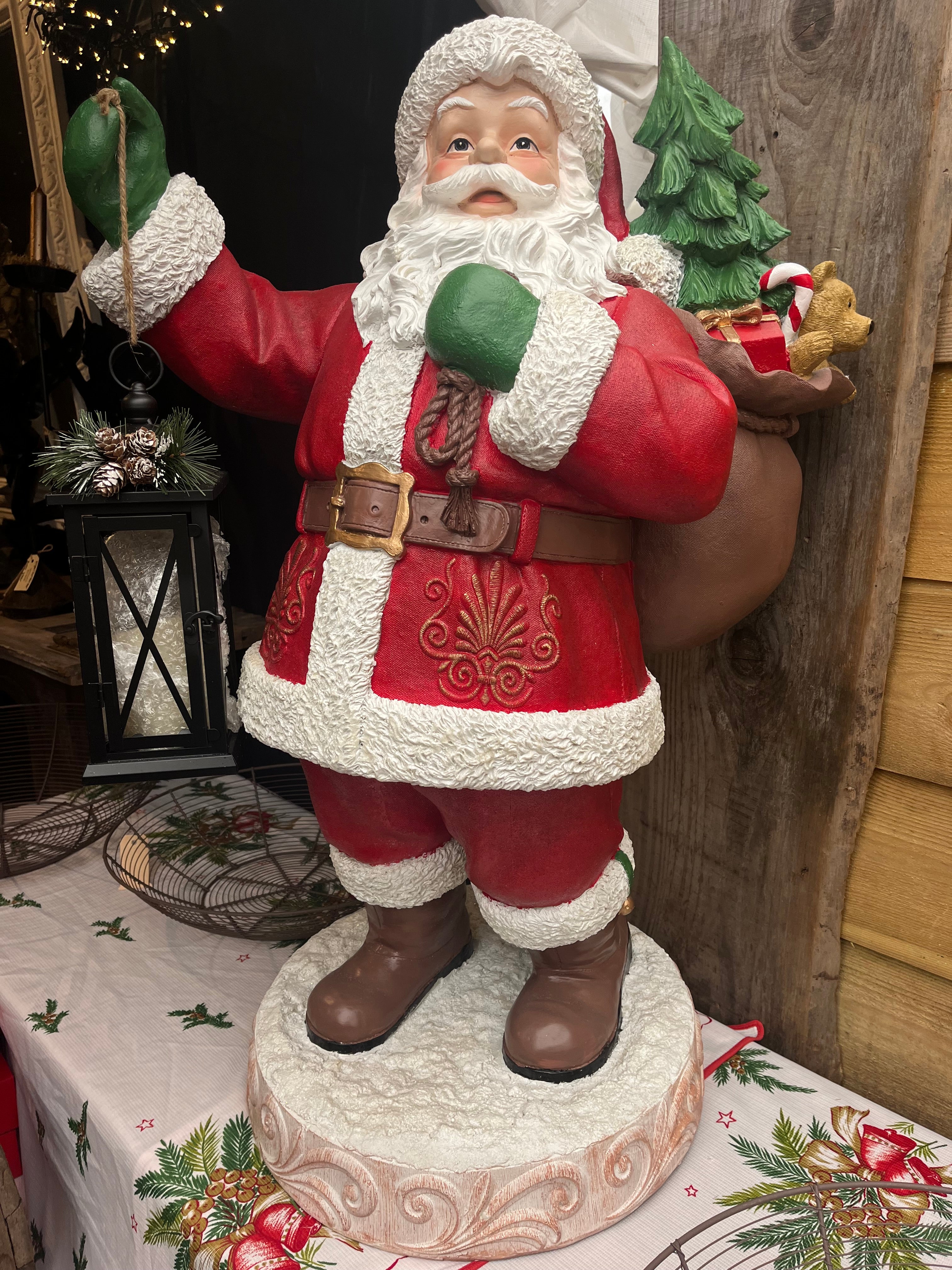 Kerst man kerstman met lantaarn - Brocante bij Ingie