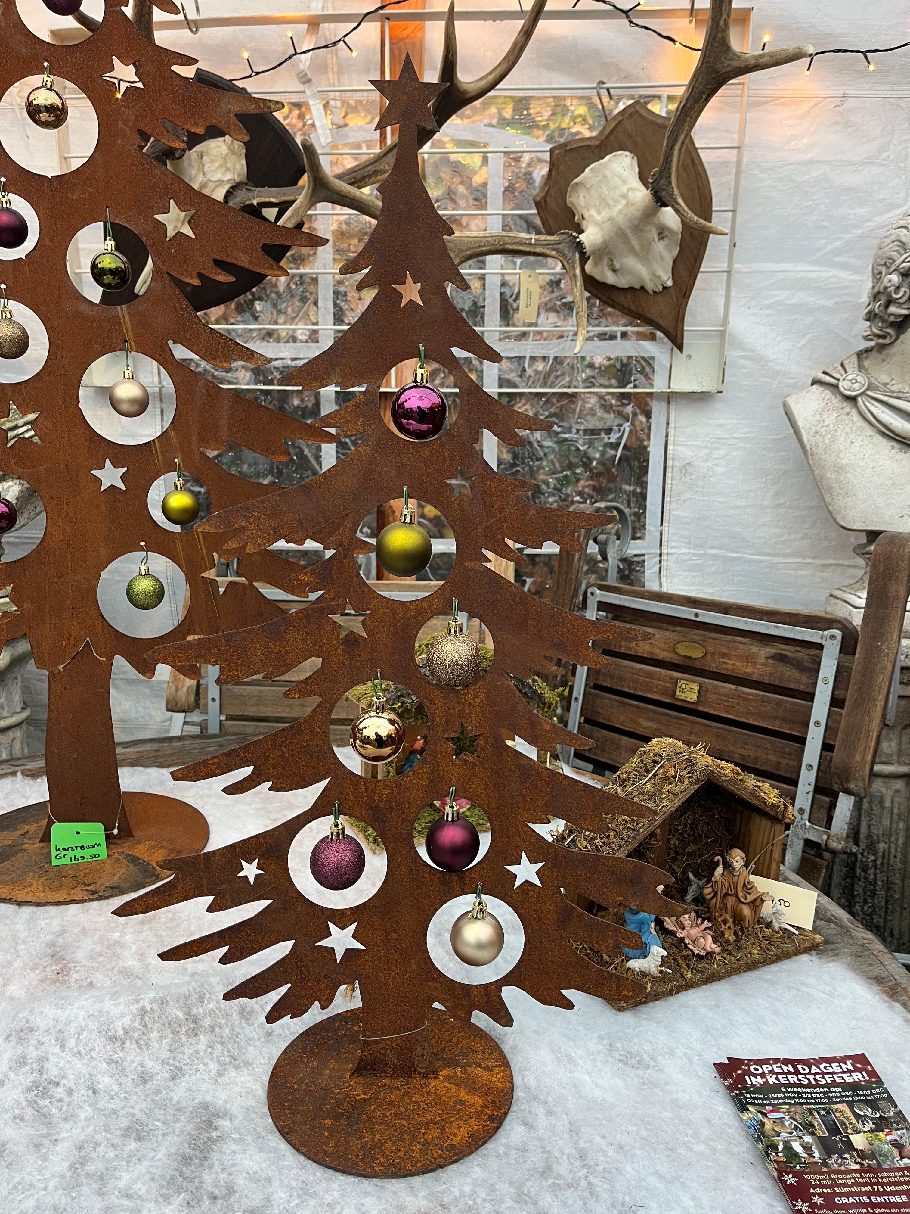 kerstboom op plaat van eco roest H 70cm - Brocante bij Ingie