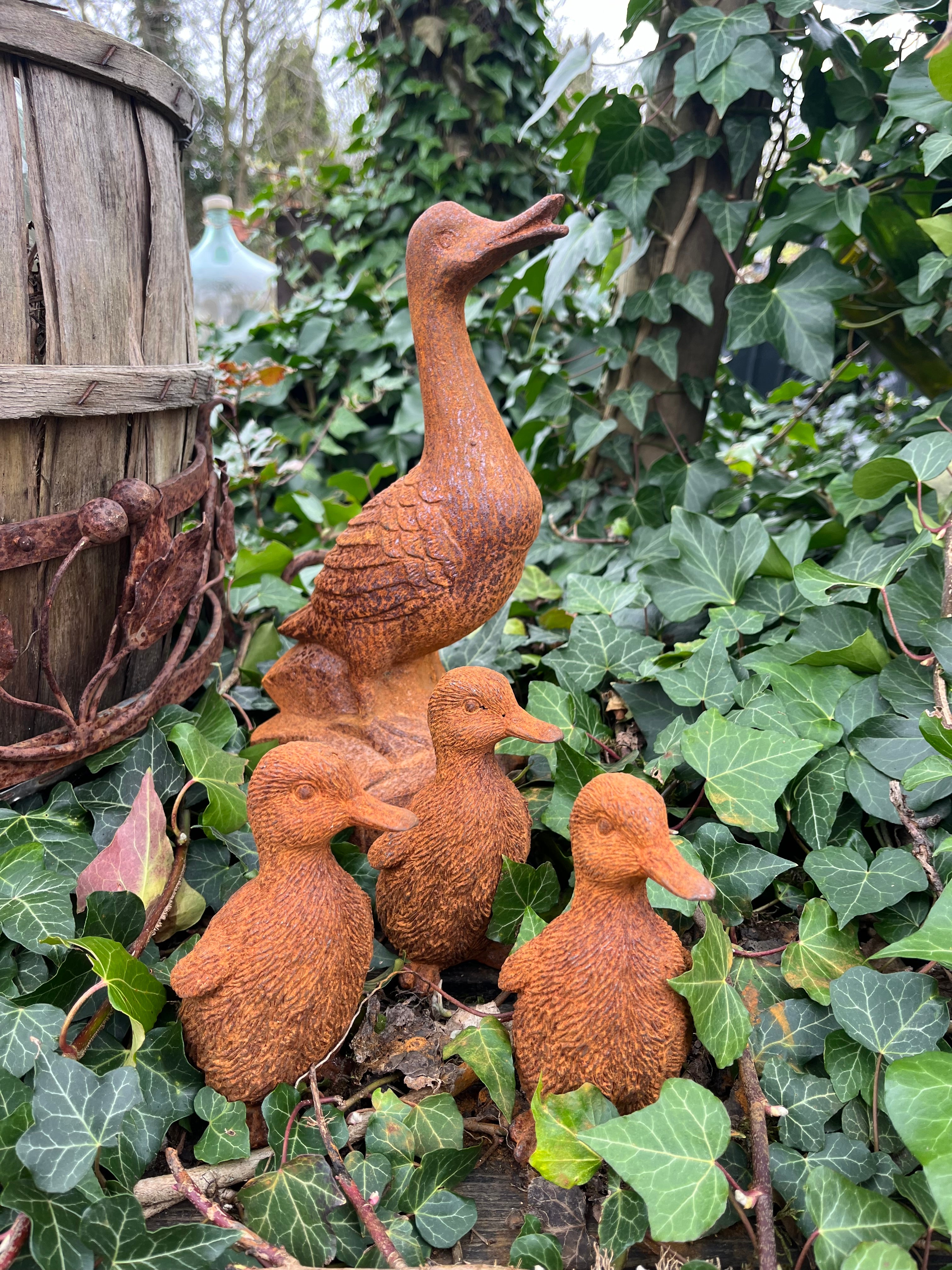 Eendje van gietijzer - Brocante bij Ingie