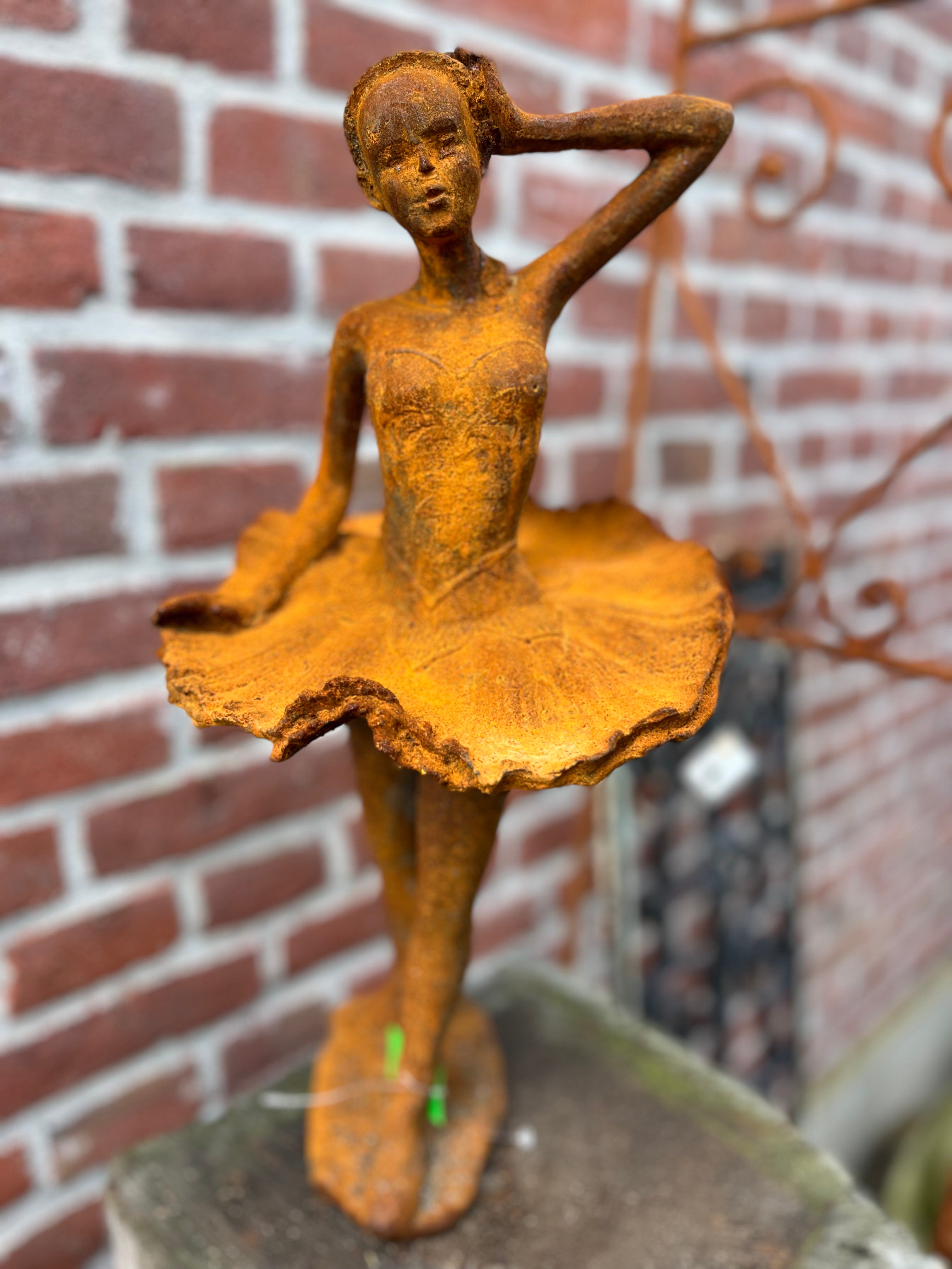 Ballerina in gietijzer - Brocante bij Ingie