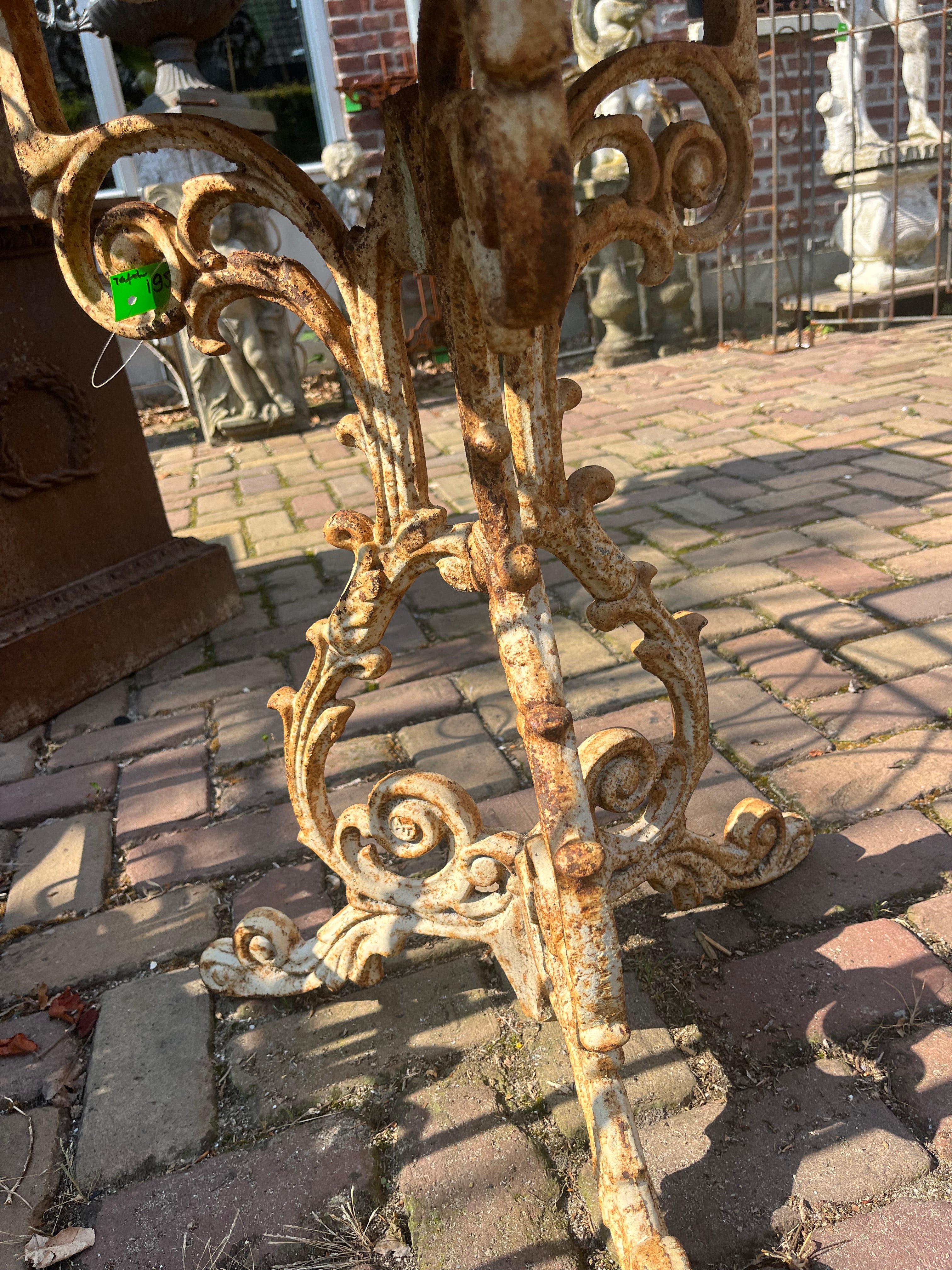 tuin tafel bistro tafeltje met vierkant Italiaans marmeren blad - Brocante bij Ingie