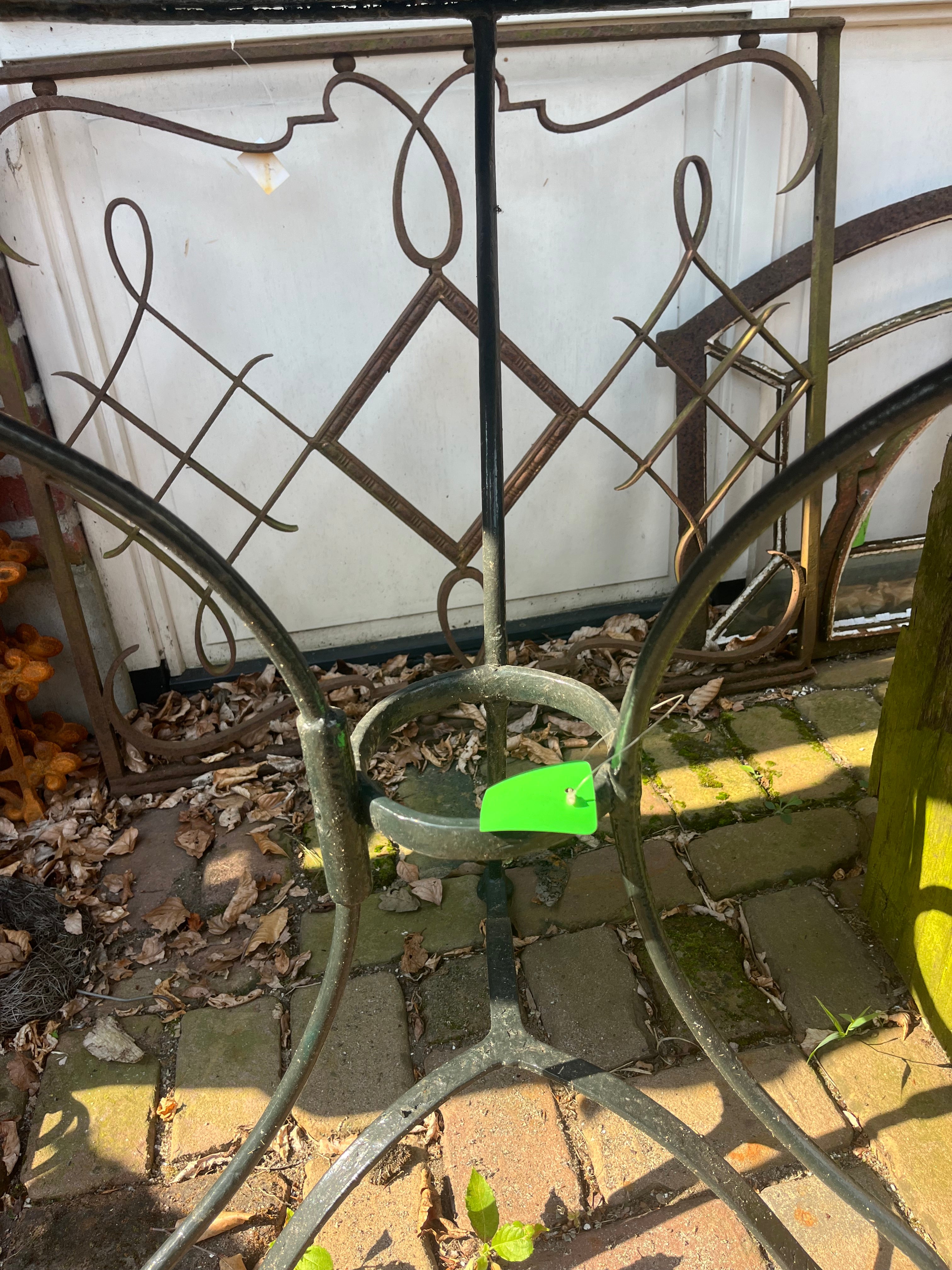 Frans tuintafeltje van smeedijzer - Brocante bij Ingie