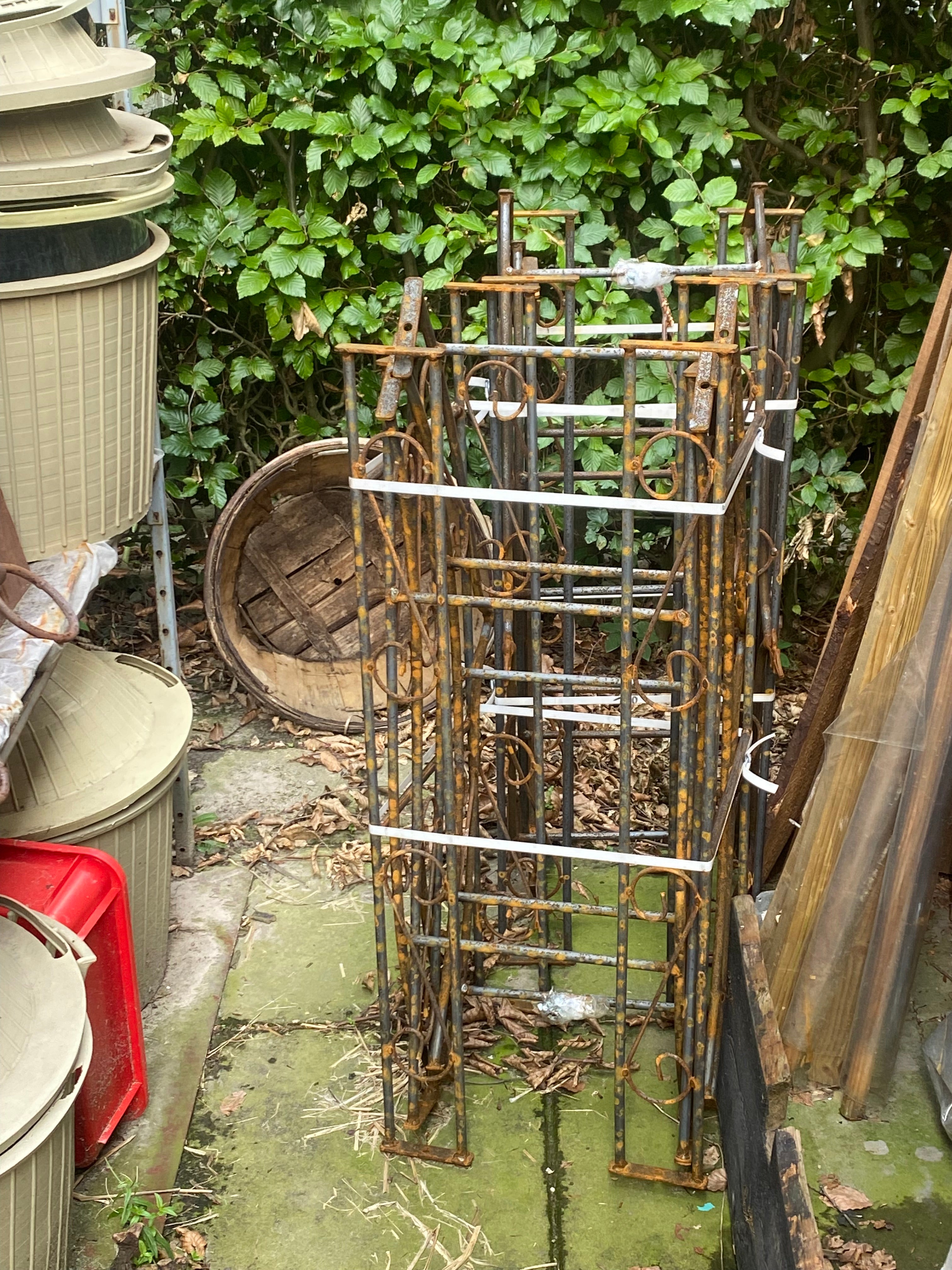 Rozenboog 1.40 dubbel vol staal NIEUW! - Brocante bij Ingie