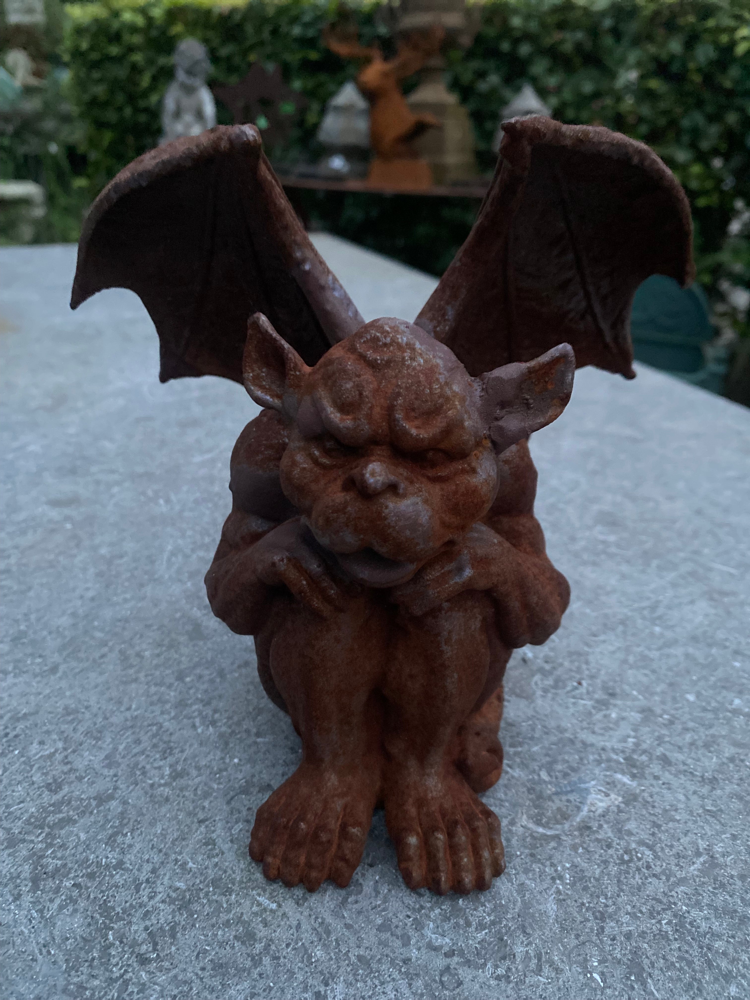 kleine gietijzeren Gargouille (2),torenwachter - Brocante bij Ingie