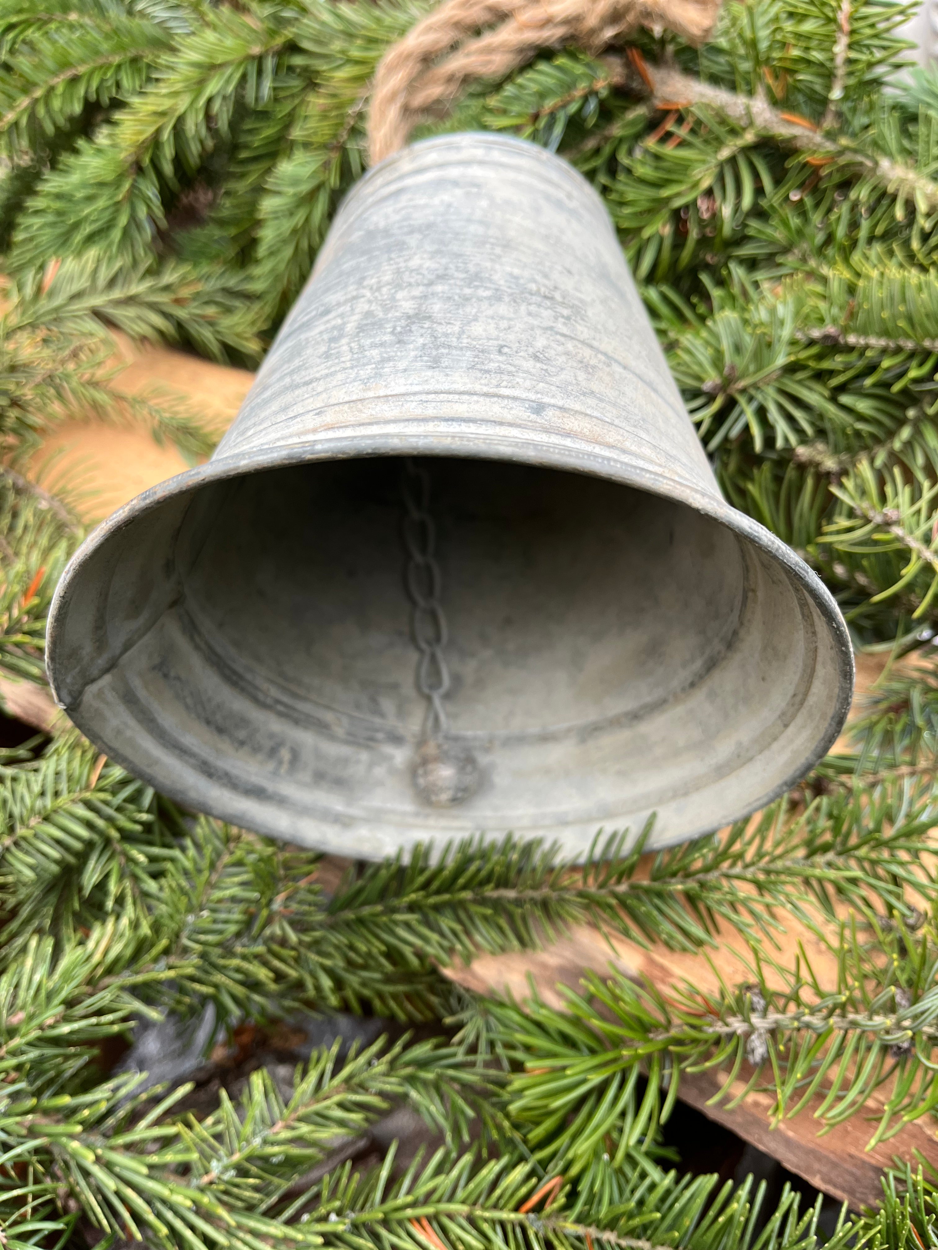 Kerst KLOKKEN zink in 4 maten