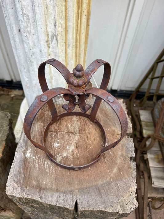 Kroon klein van gietijzer - Brocante bij Ingie