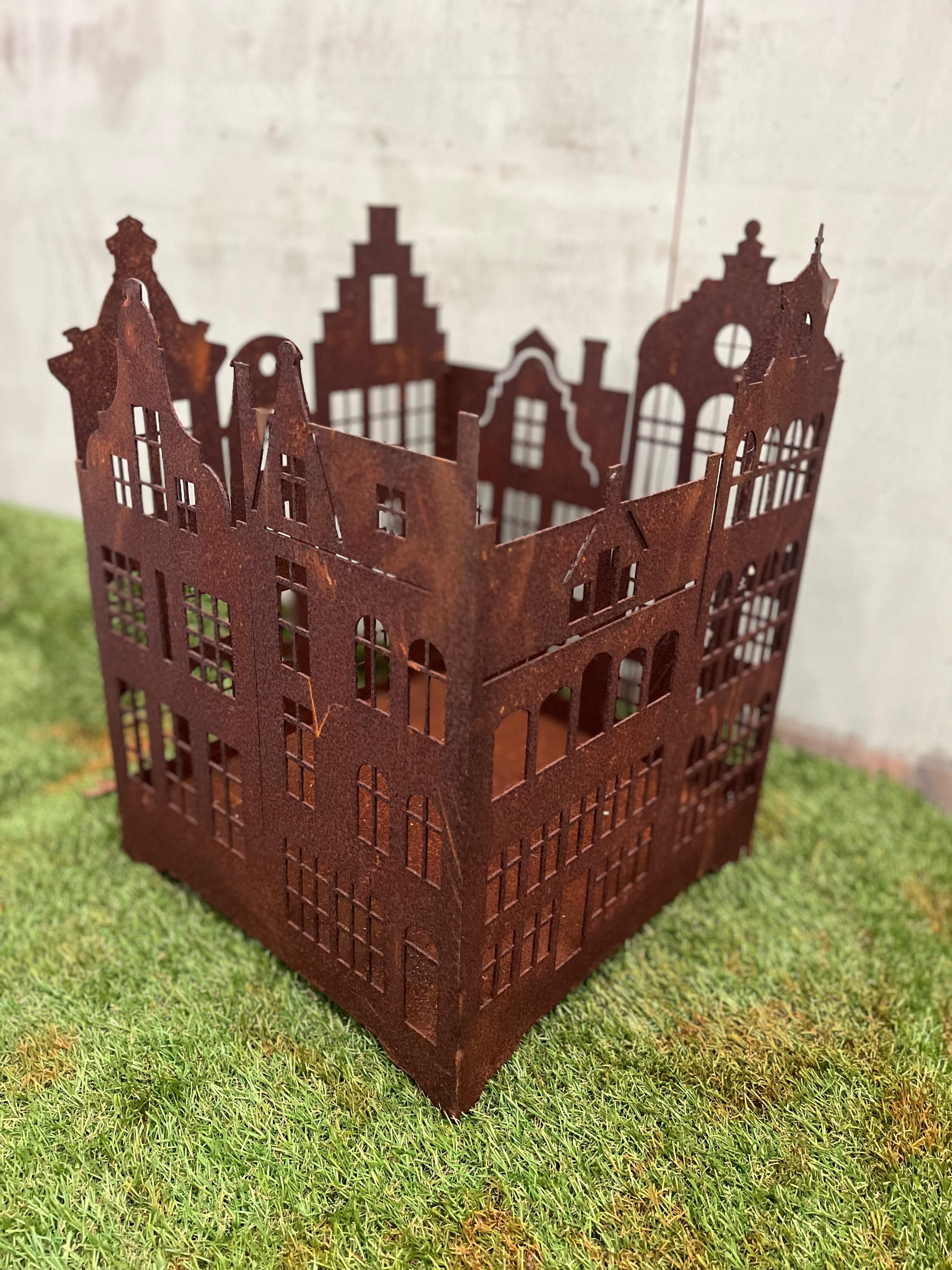 Amsterdamse huizen kaarsenhouder klein van eco roest - Brocante bij Ingie