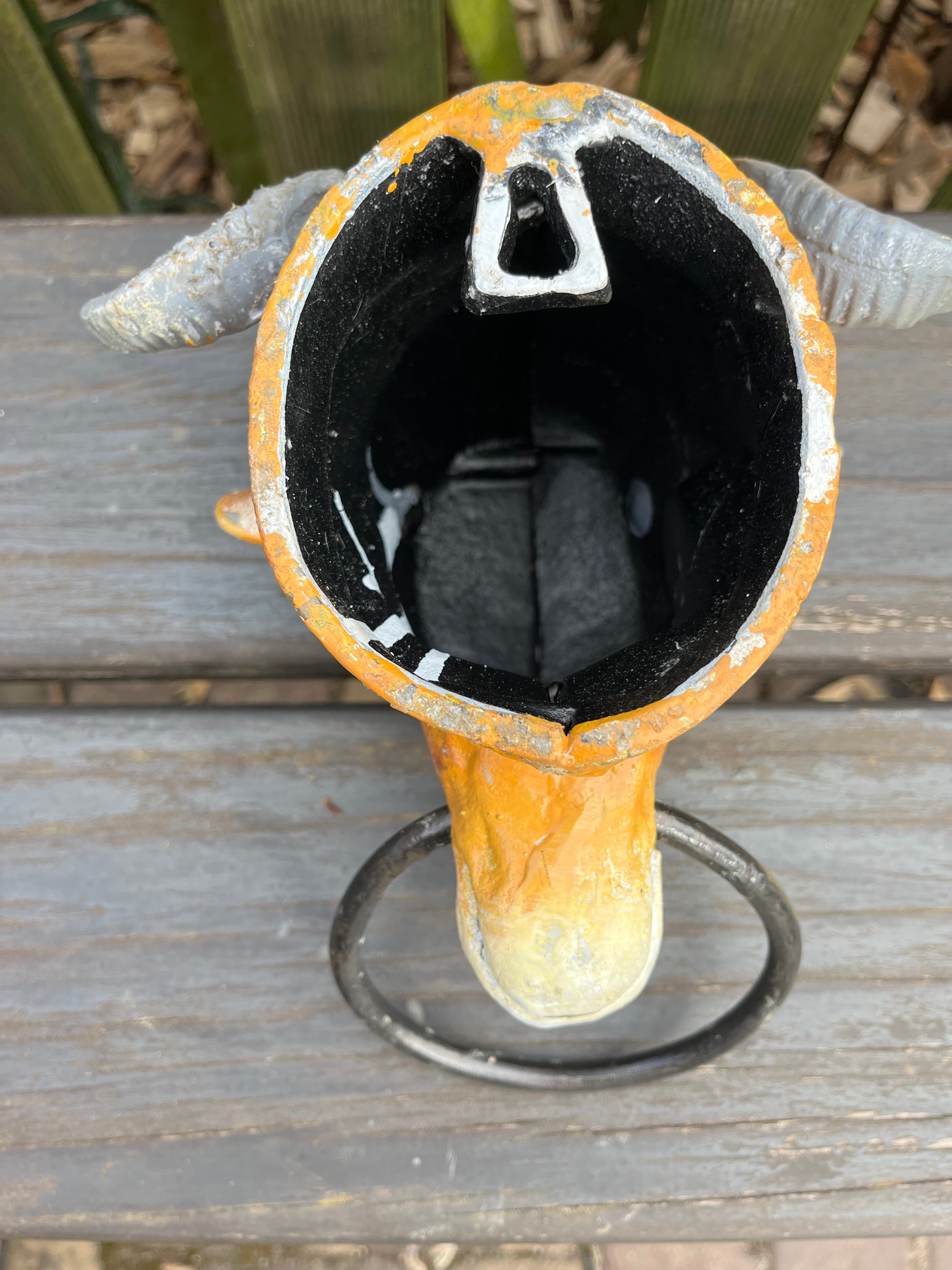 Ram kop van zwaar gietijzer met handdoek ring - Brocante bij Ingie