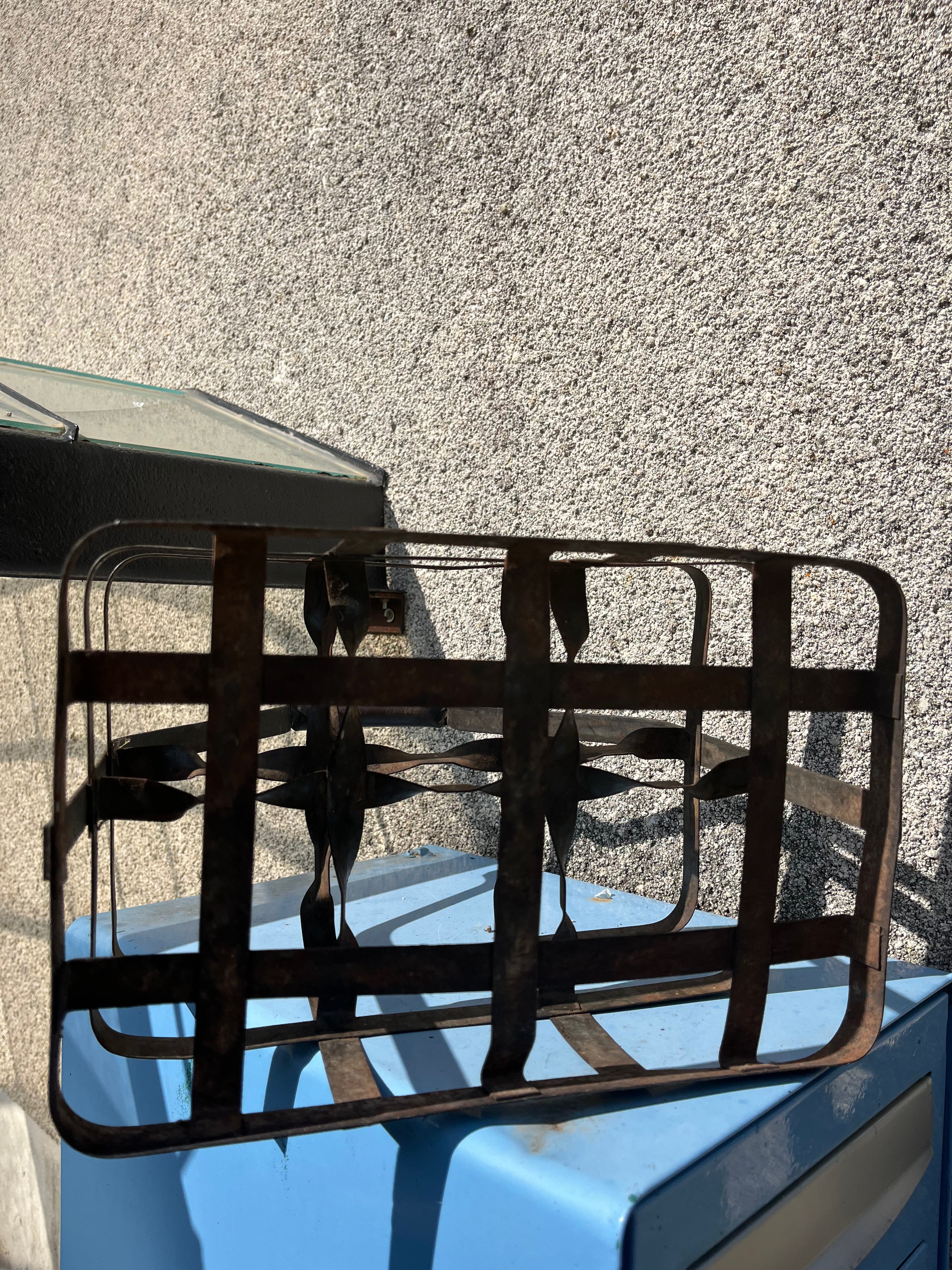 Frans flessenrekje met metalen handvat - Brocante bij Ingie
