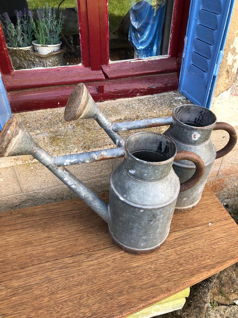 Gieter van zink uit Frankrijk Bourgogne - Brocante bij Ingie