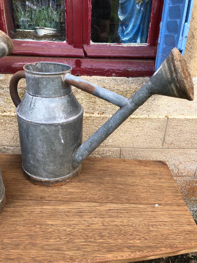 Gieter van zink uit Frankrijk Bourgogne - Brocante bij Ingie