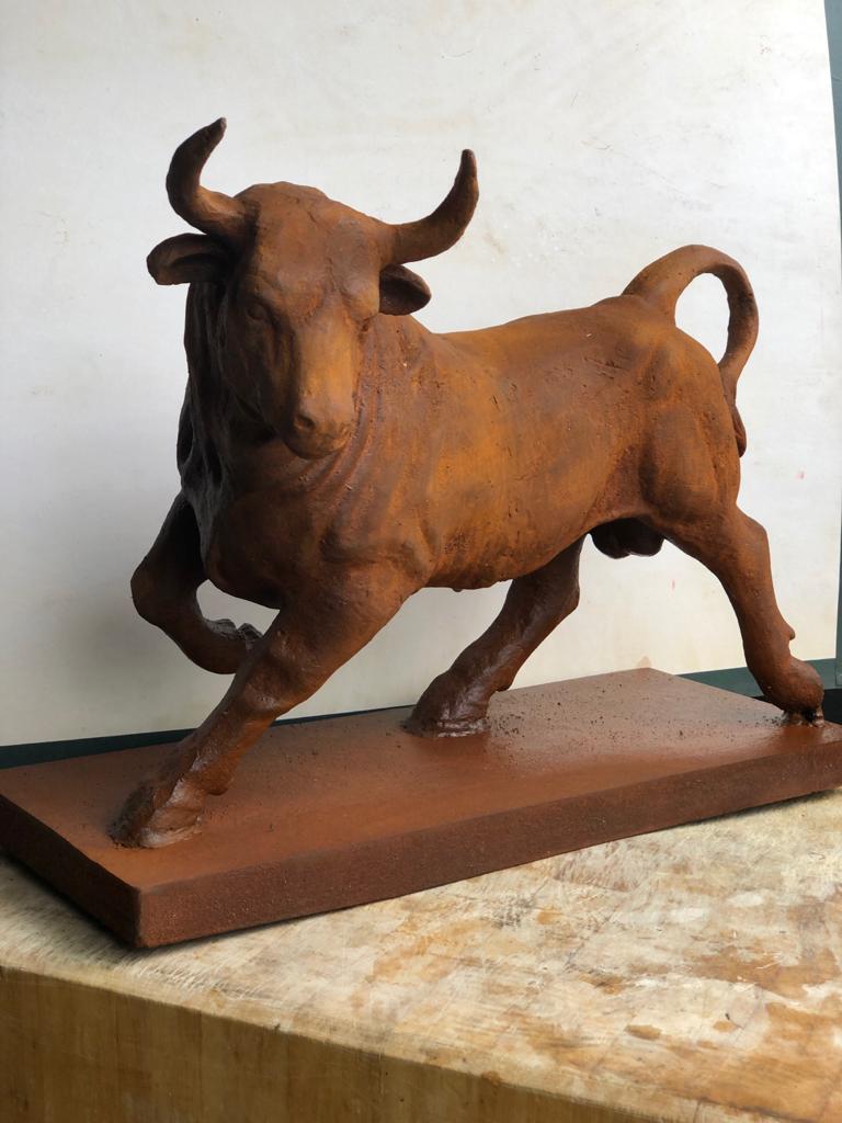 Grote gietijzeren stier - Brocante bij Ingie