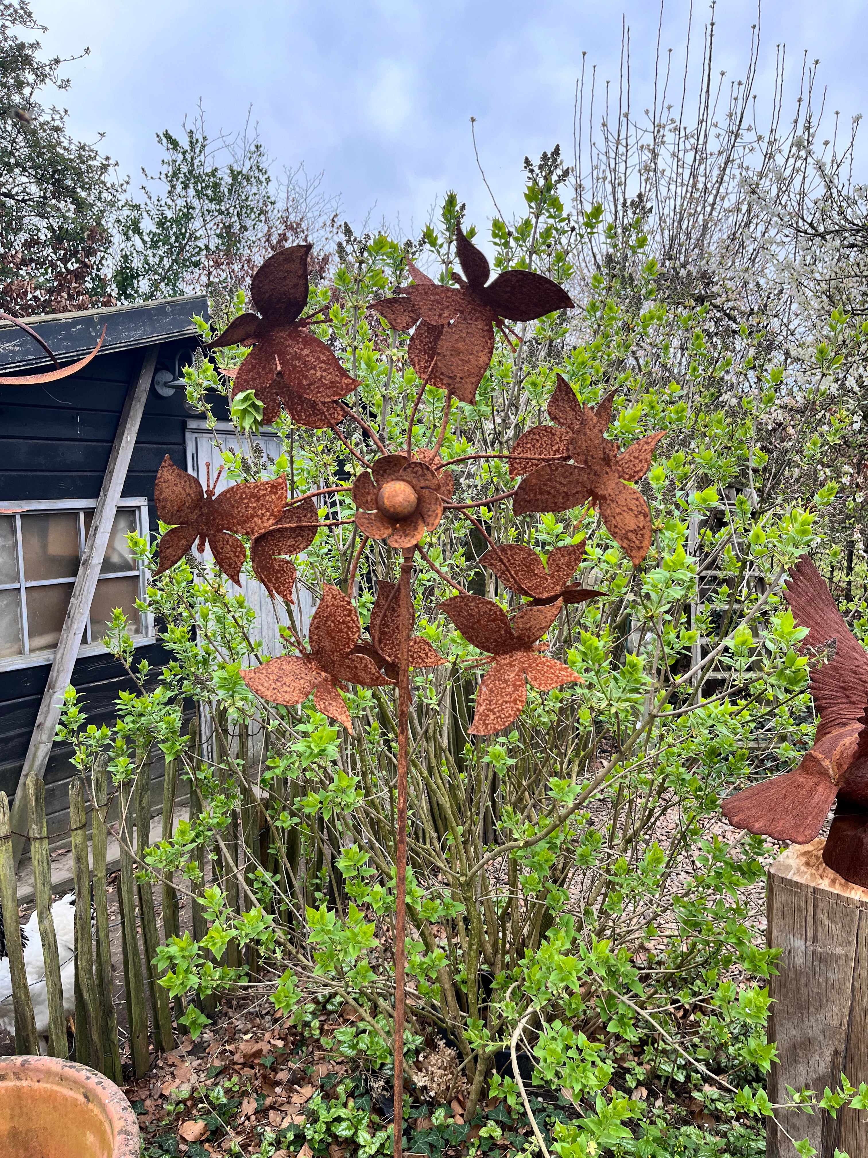 vlinder windmolen windspinner op tuinsteker - Brocante bij Ingie