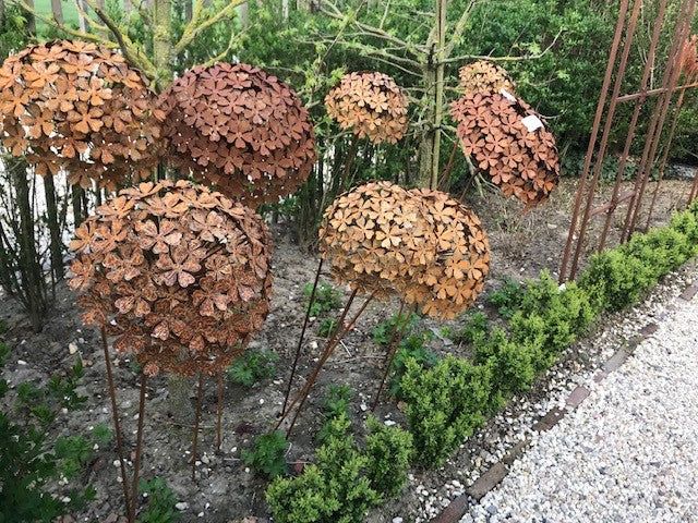 Roest bloem Hortensia op tuinsteker - klein - Brocante bij Ingie