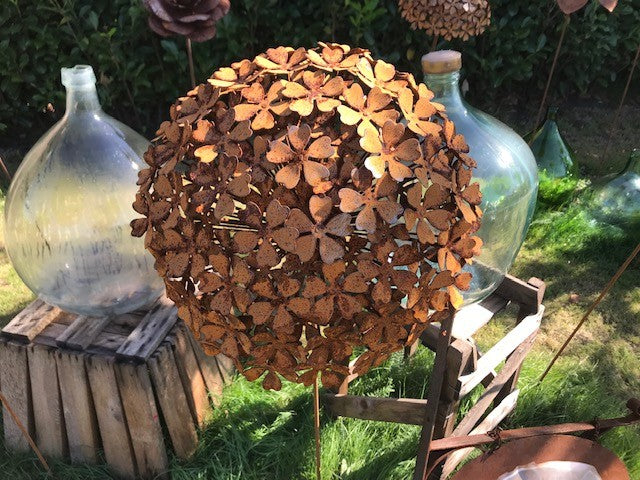 Roest bloem Hortensia op tuinsteker - klein - Brocante bij Ingie