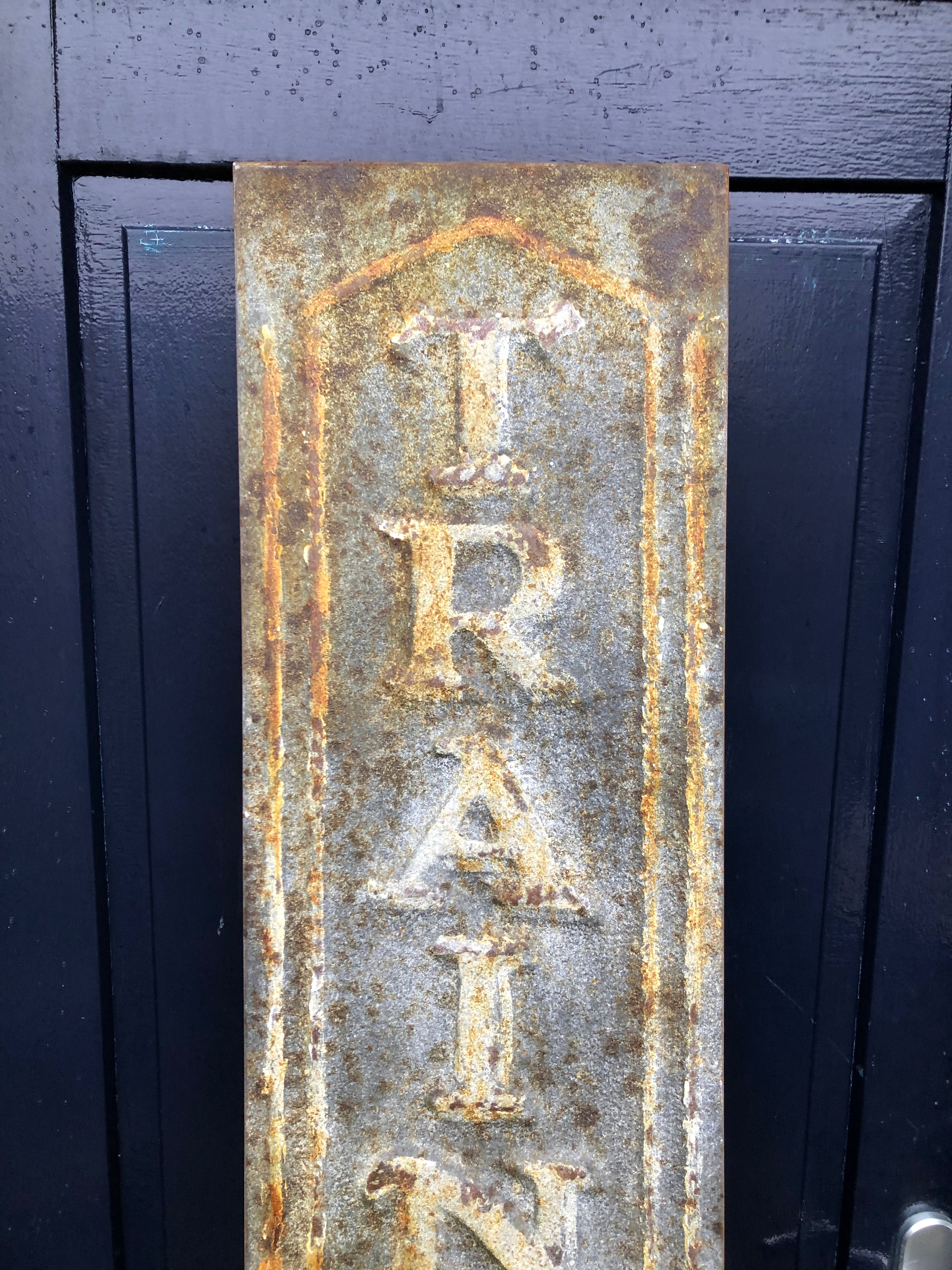 Gaaf 'Trainstation' bord - Brocante bij Ingie