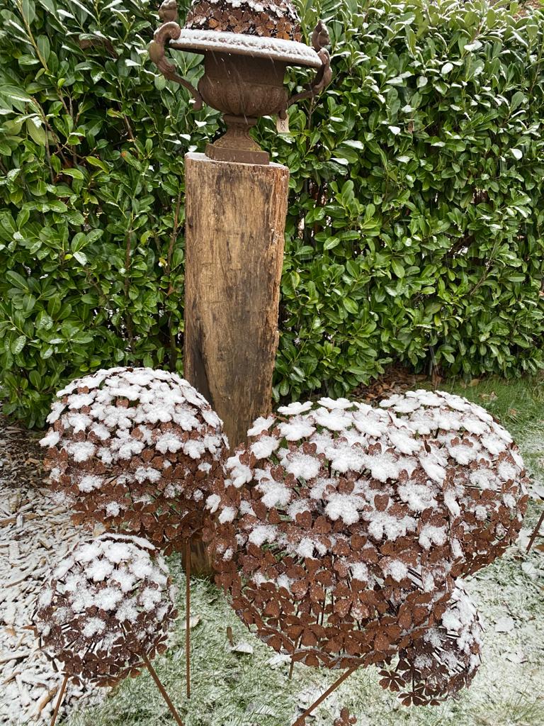 Roest bloem Hortensia op tuinsteker - klein - Brocante bij Ingie