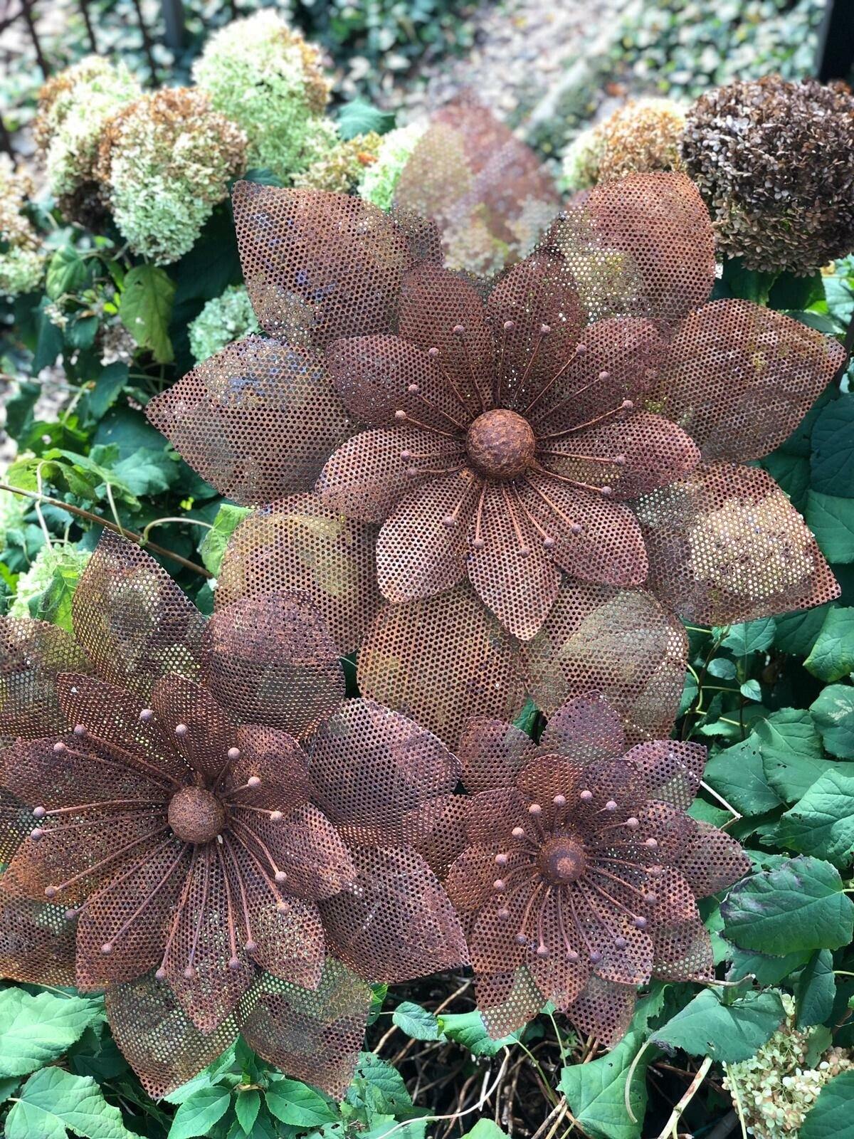 Tuin-chrysant roest bloem op tuinsteker - Groot - Brocante bij Ingie