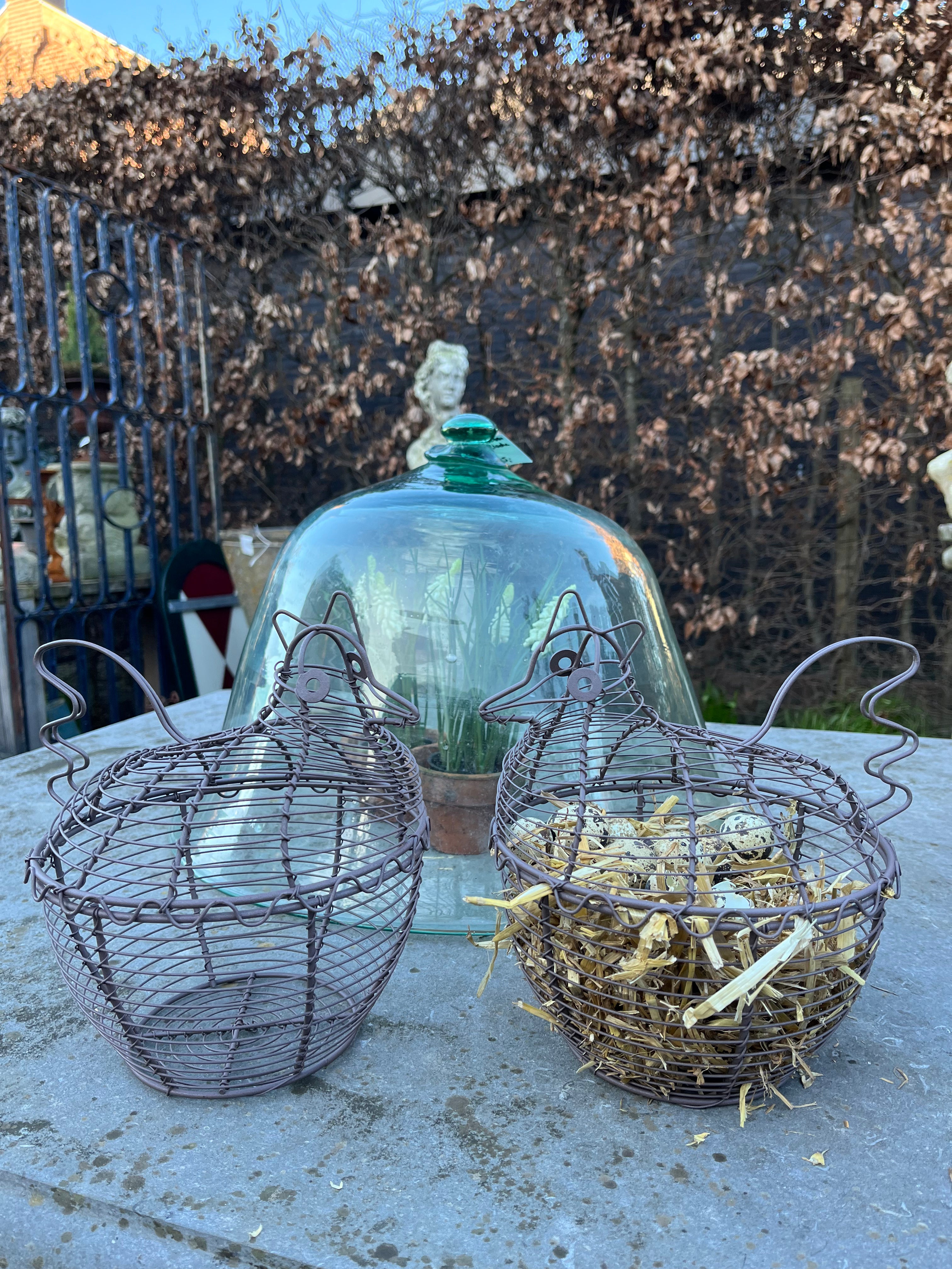 Eiermandje metaal! - Brocante bij Ingie