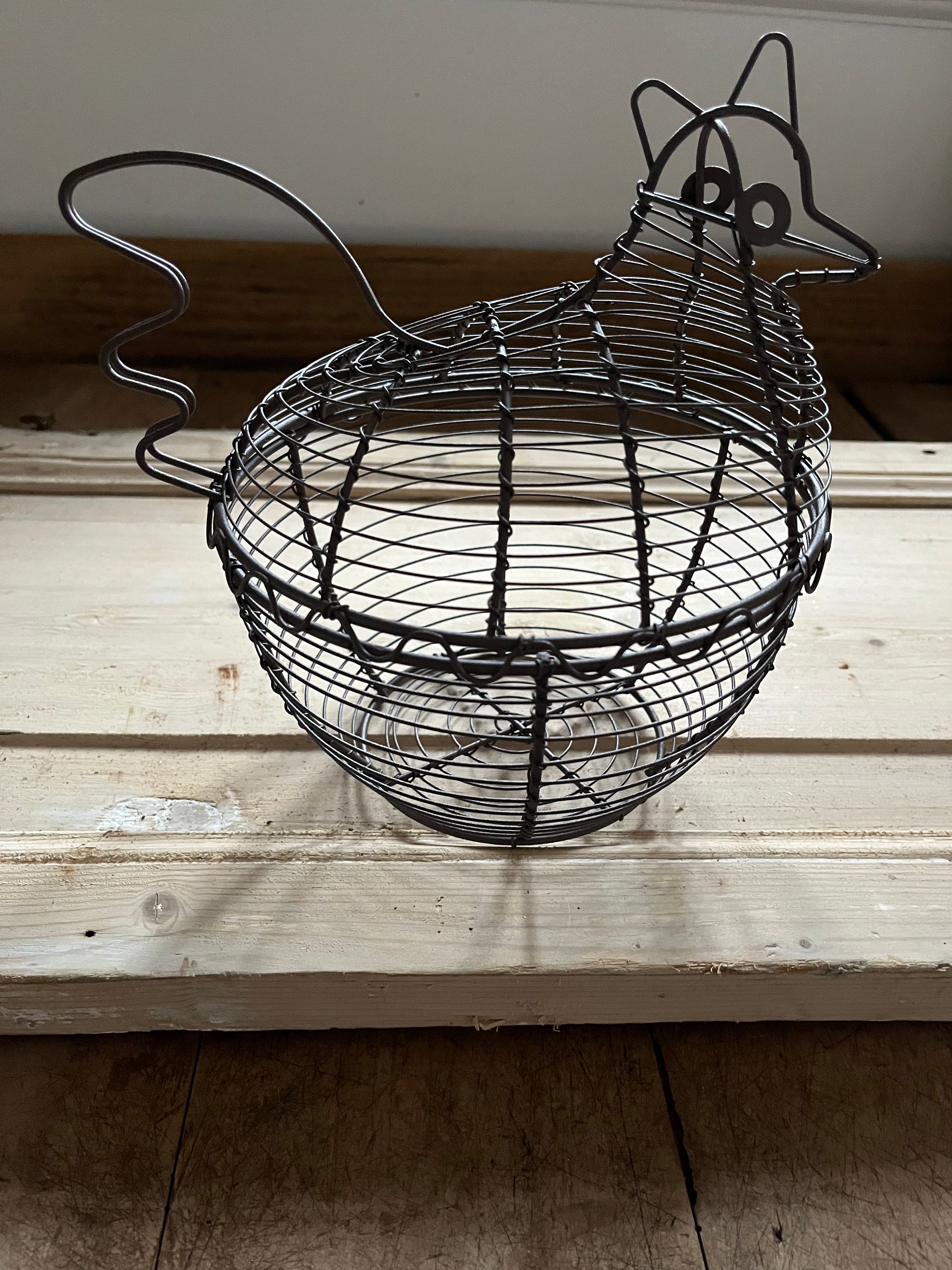 Eiermandje metaal! - Brocante bij Ingie